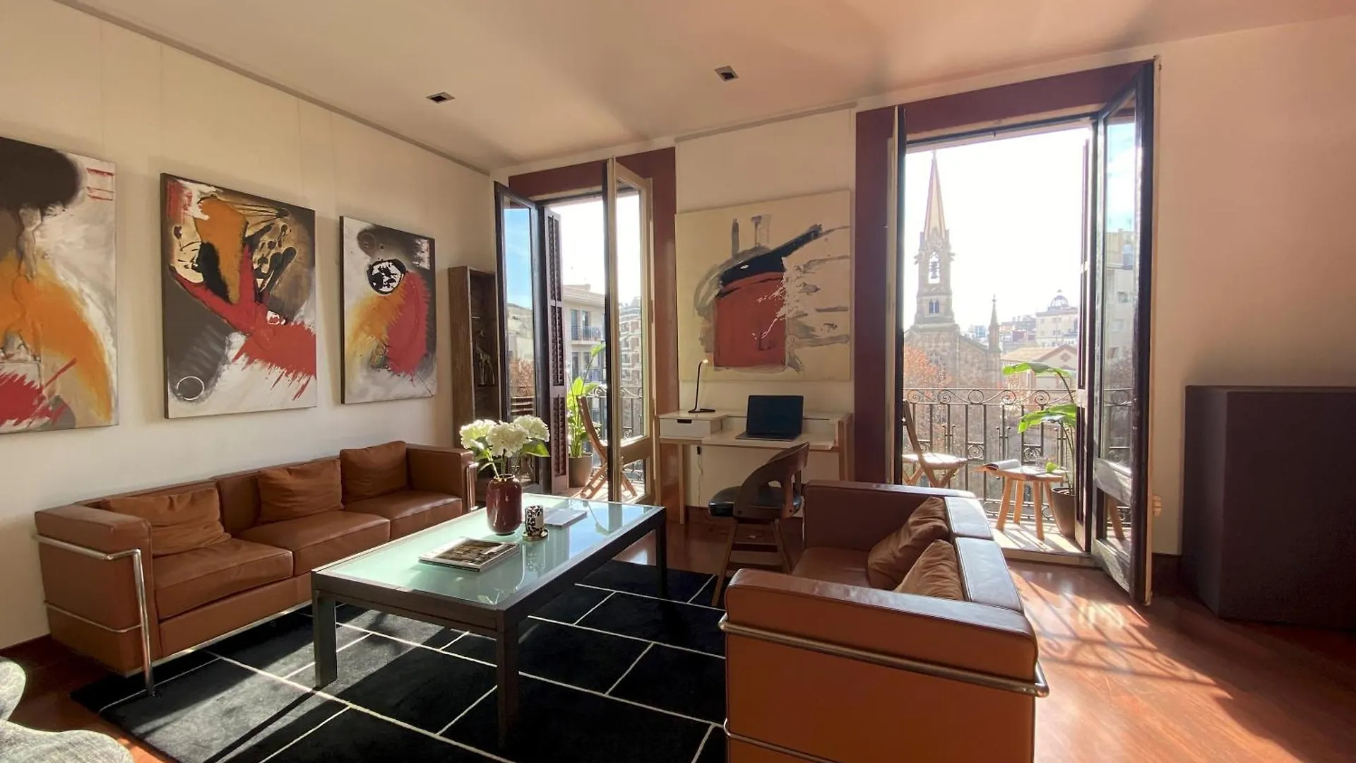 Luminous Designer Loft Style Apt Eixample Views By Myrentalhost 바르셀로나